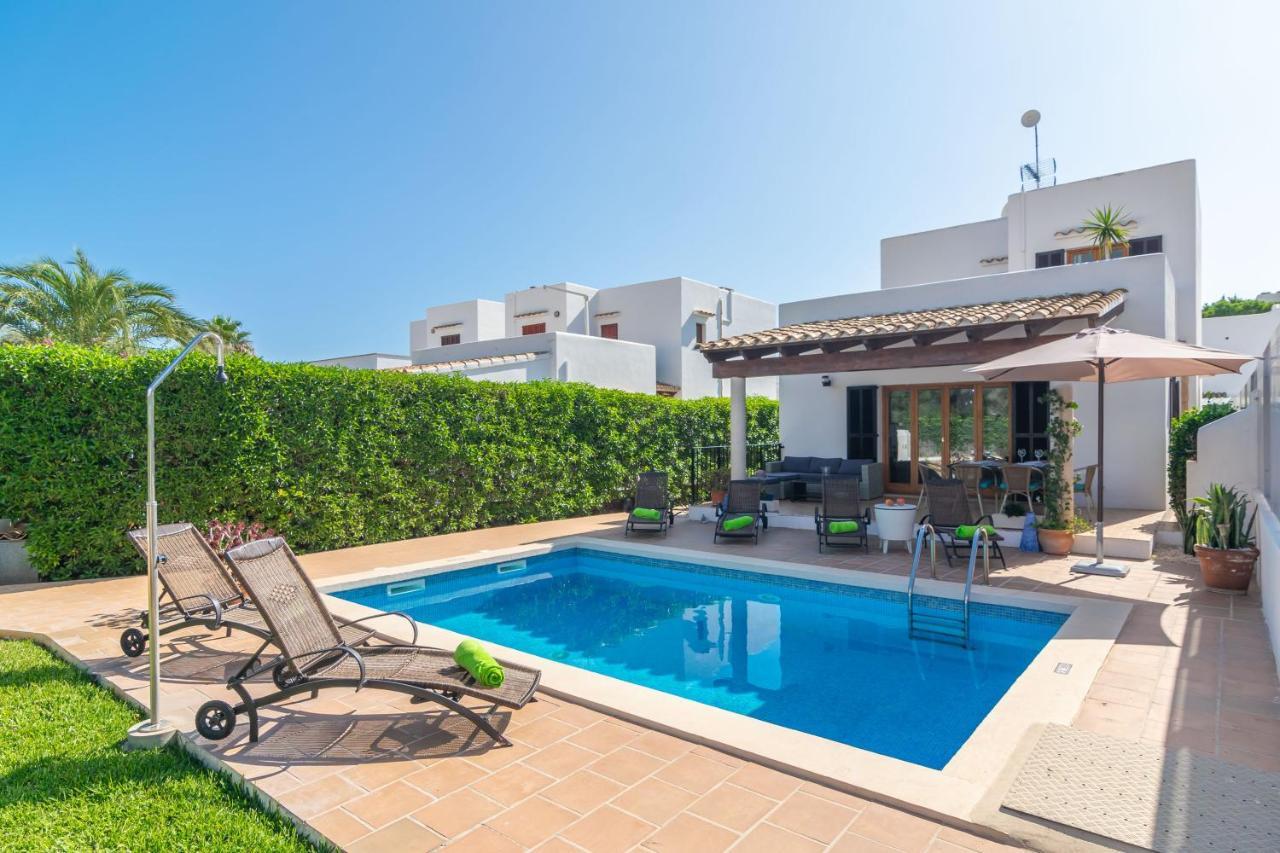 Casa Hector Villa